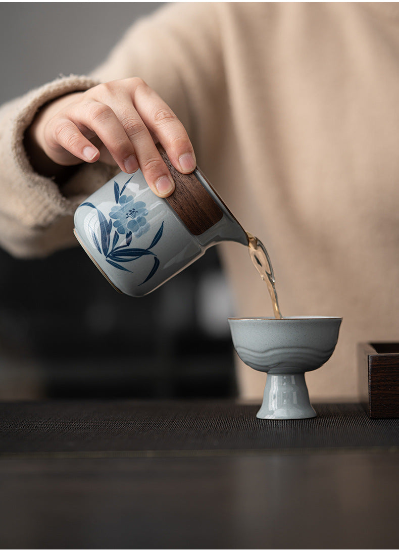 Hand drawn blue and white kung fu tea set, underglaze color retro home set, ceramic souvenir