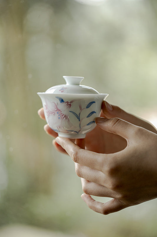 Tian Shao hand-painted lid bowl, handmade white porcelain tea cup, tea cup, Kung Fu tea set, tea art tea bowl