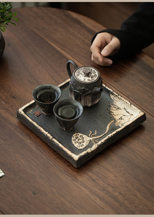 Small set of coarse pottery for household use, one pot and two cups, complete set of simple ceramic tea set
